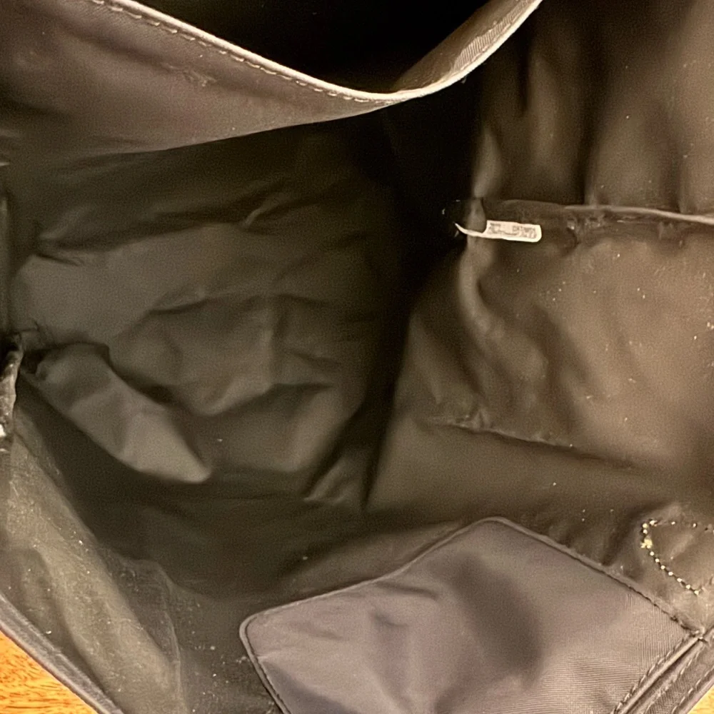 Longchamp Le Pliage tote - Picture 7 of 10